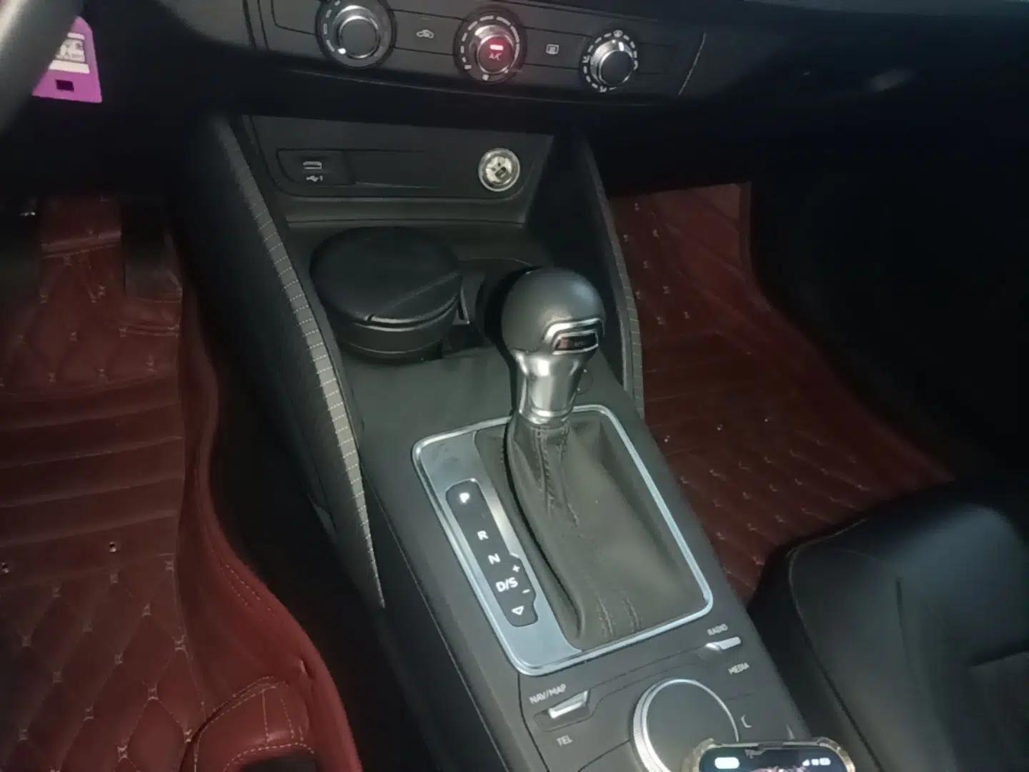Audi Q2L 2018 35 TFSI Launch Exclusive Edition China VI — миниатюра 16