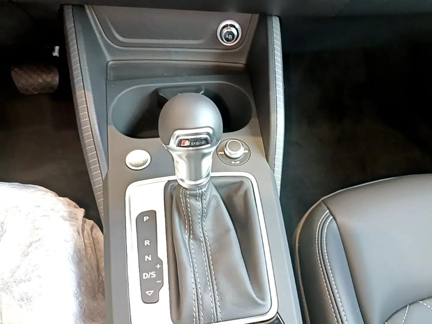 Audi Q2L 2025 35 TFSI Fashion Dynamic Edition — миниатюра 21