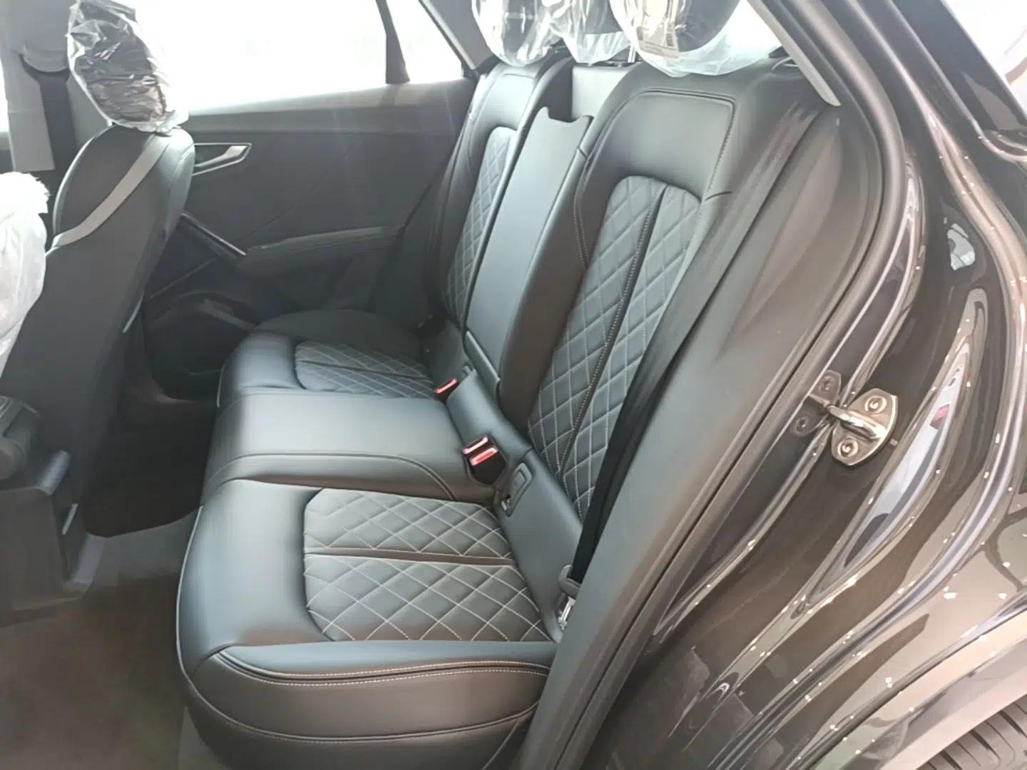 Audi Q2L 2025 35 TFSI Fashion Dynamic Edition — миниатюра 25