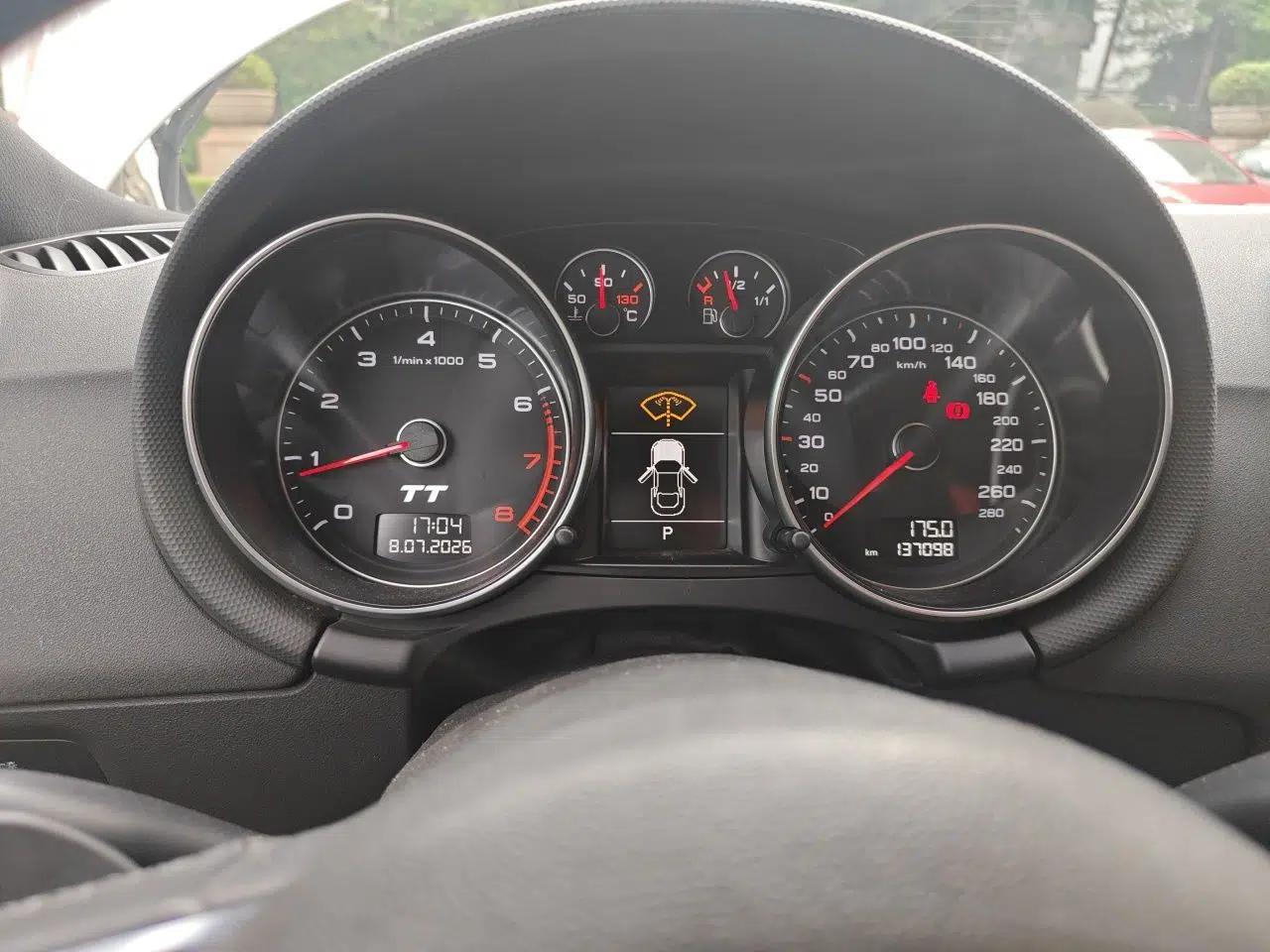 Audi TT 2013 TT Coupe 45 TFSI — миниатюра 12