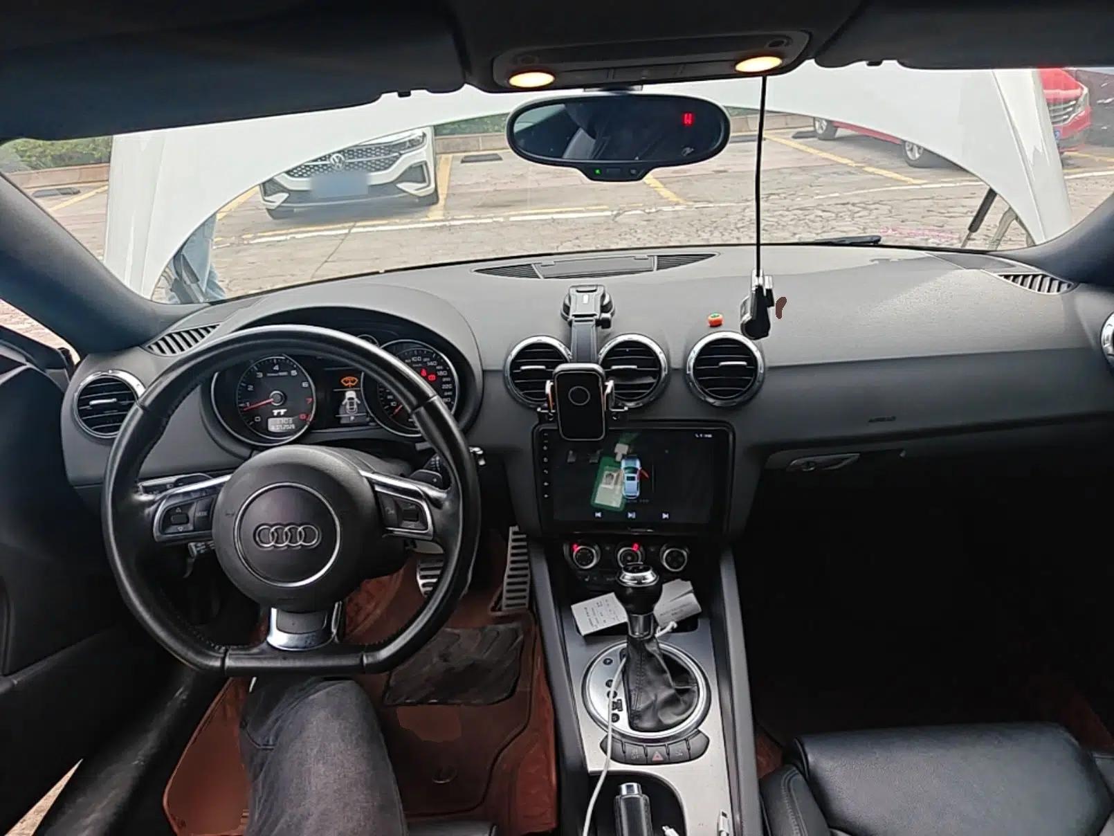 Audi TT 2013 TT Coupe 45 TFSI — миниатюра 9