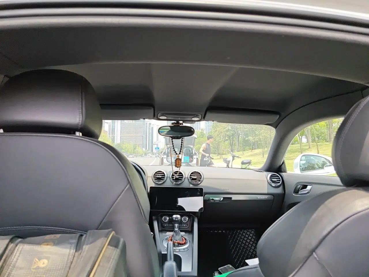 Audi TT 2011 TT Coupe 2.0TFSI quattro — миниатюра 18