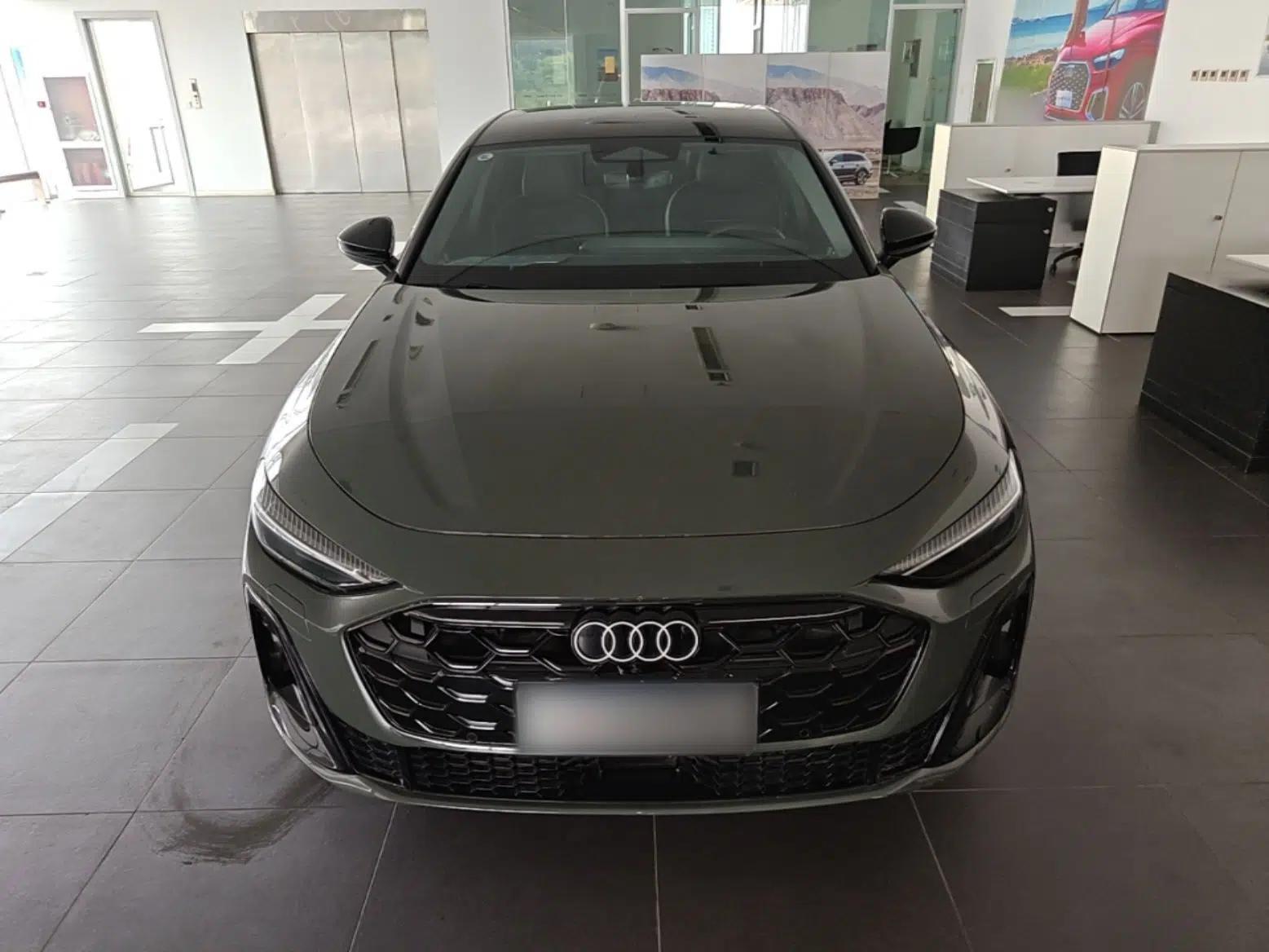 Audi A5L 2026 2.0T Sport Plus — миниатюра 2