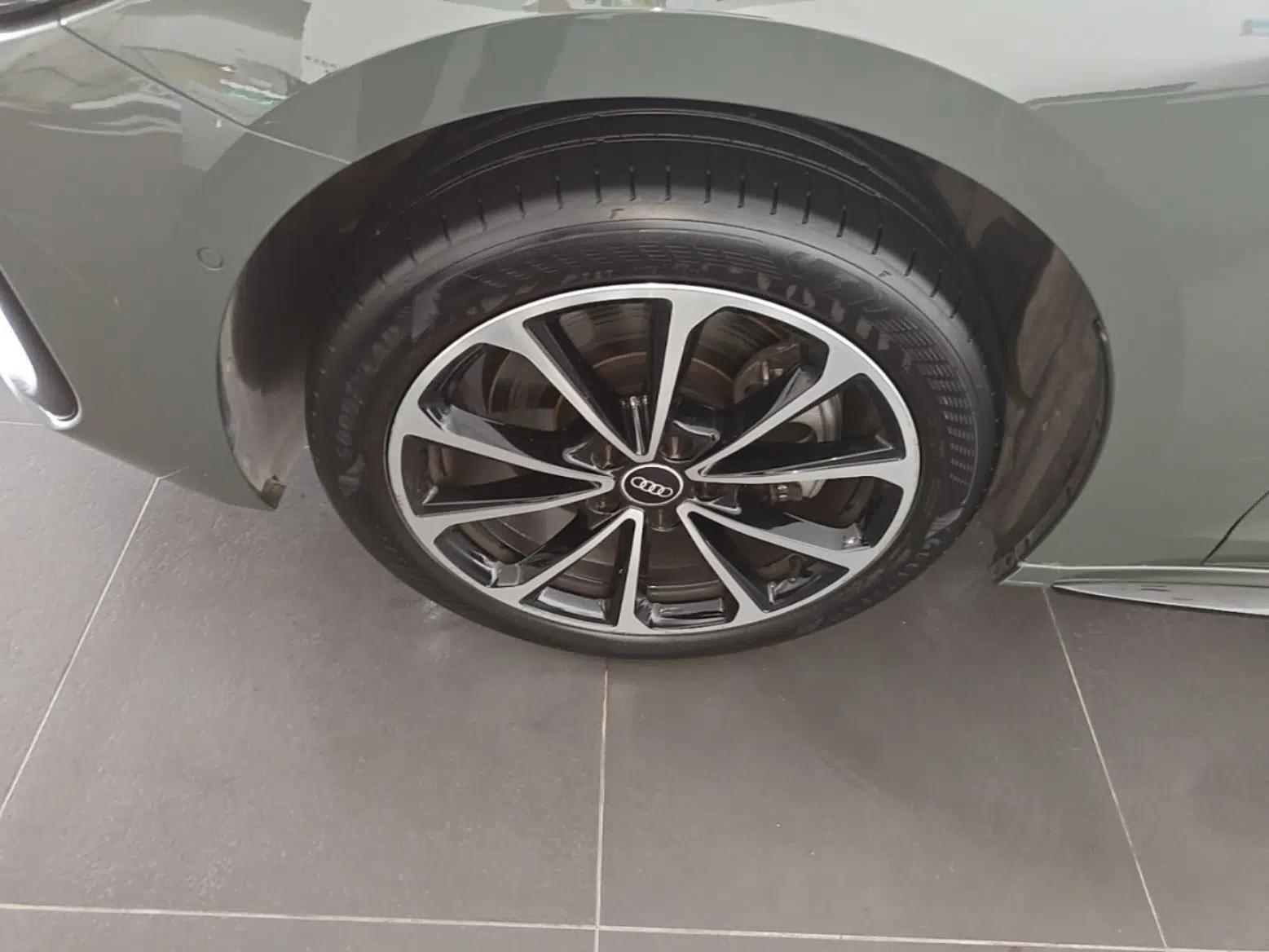 Audi A5L 2026 2.0T Sport Plus — миниатюра 10