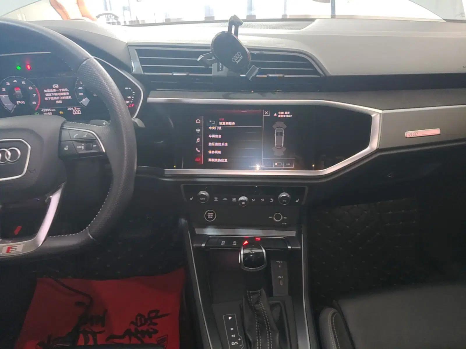 Audi Q3 Sportback 2020 40 TFSI Fashion Model — миниатюра 15