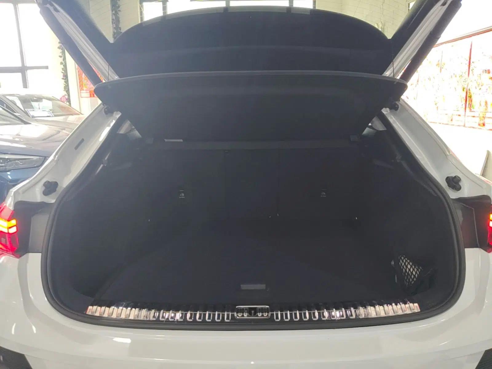 Audi Q3 Sportback 2020 40 TFSI Fashion Model — миниатюра 22