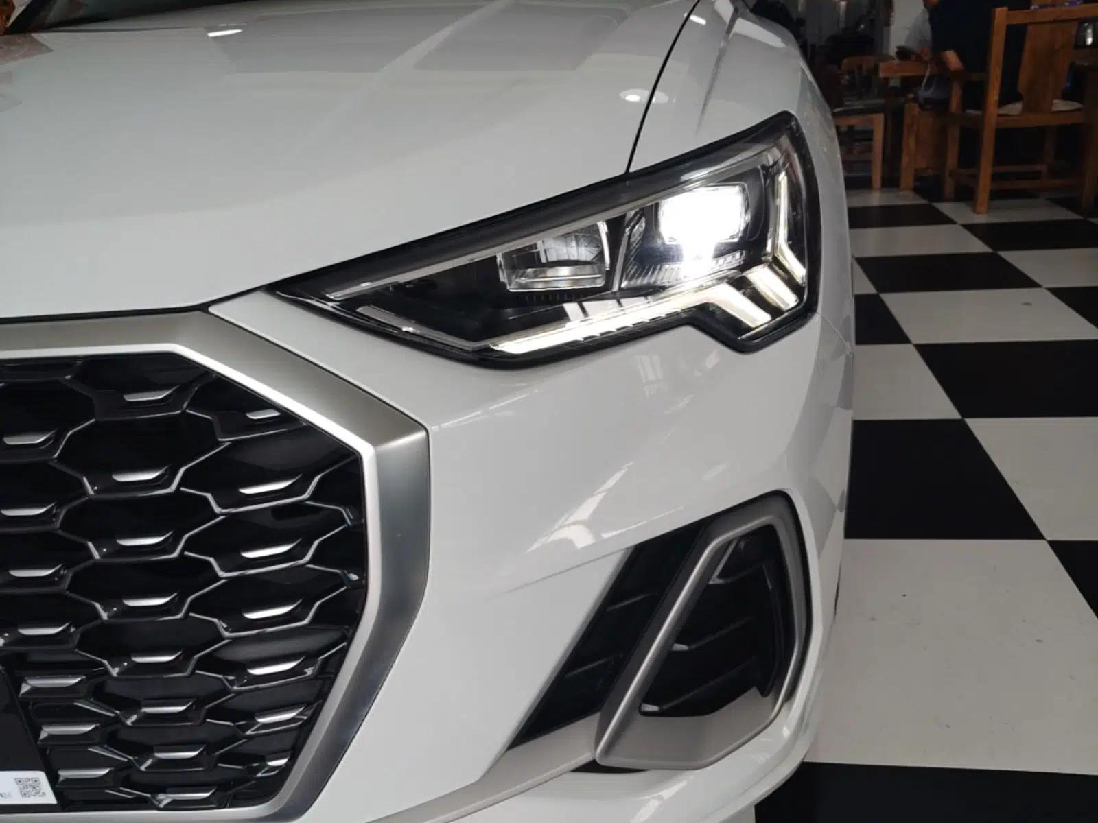 Audi Q3 Sportback 2020 40 TFSI Fashion Model — миниатюра 8