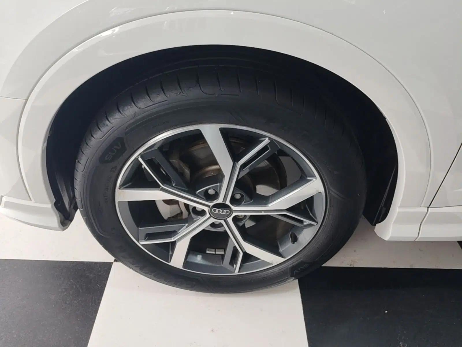 Audi Q3 Sportback 2020 40 TFSI Fashion Model — миниатюра 10
