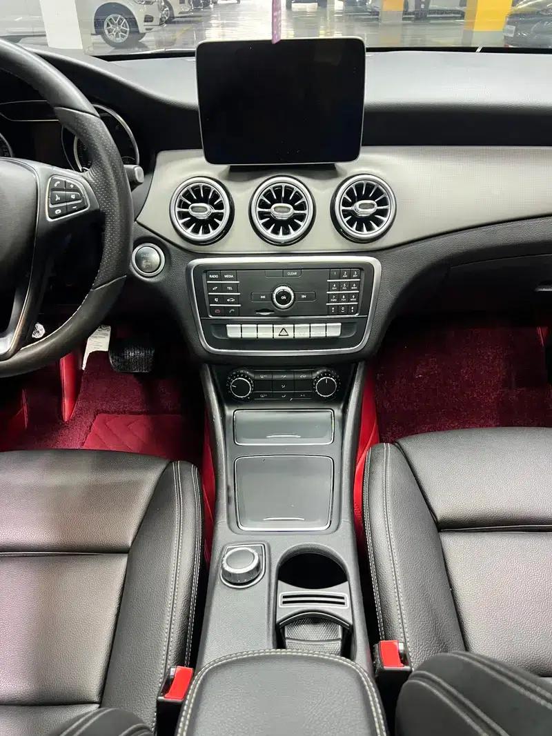 Mercedes-Benz CLA (Imported) 2018 CLA 200 Fashion Edition — миниатюра 18