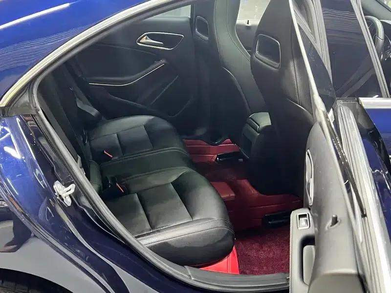 Mercedes-Benz CLA (Imported) 2018 CLA 200 Fashion Edition — миниатюра 28