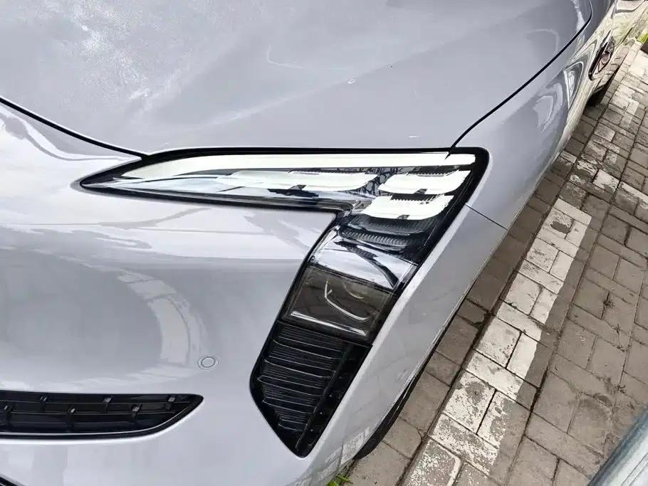 Hongqi EH7 2025 640 AWD Smart Selection Edition — миниатюра 5