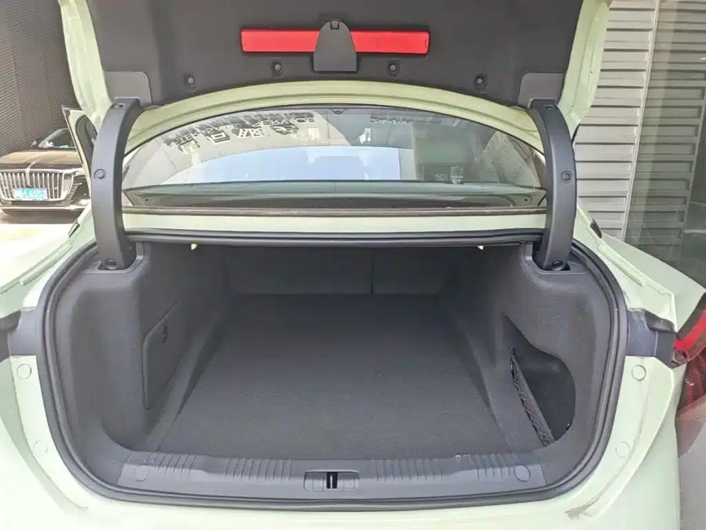 Hongqi EH7 2025 Model 690 Smart Selection Edition — миниатюра 19