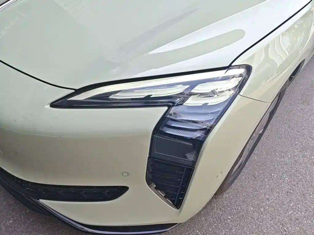 Hongqi EH7 2025 Model 690 Smart Selection Edition — миниатюра 24