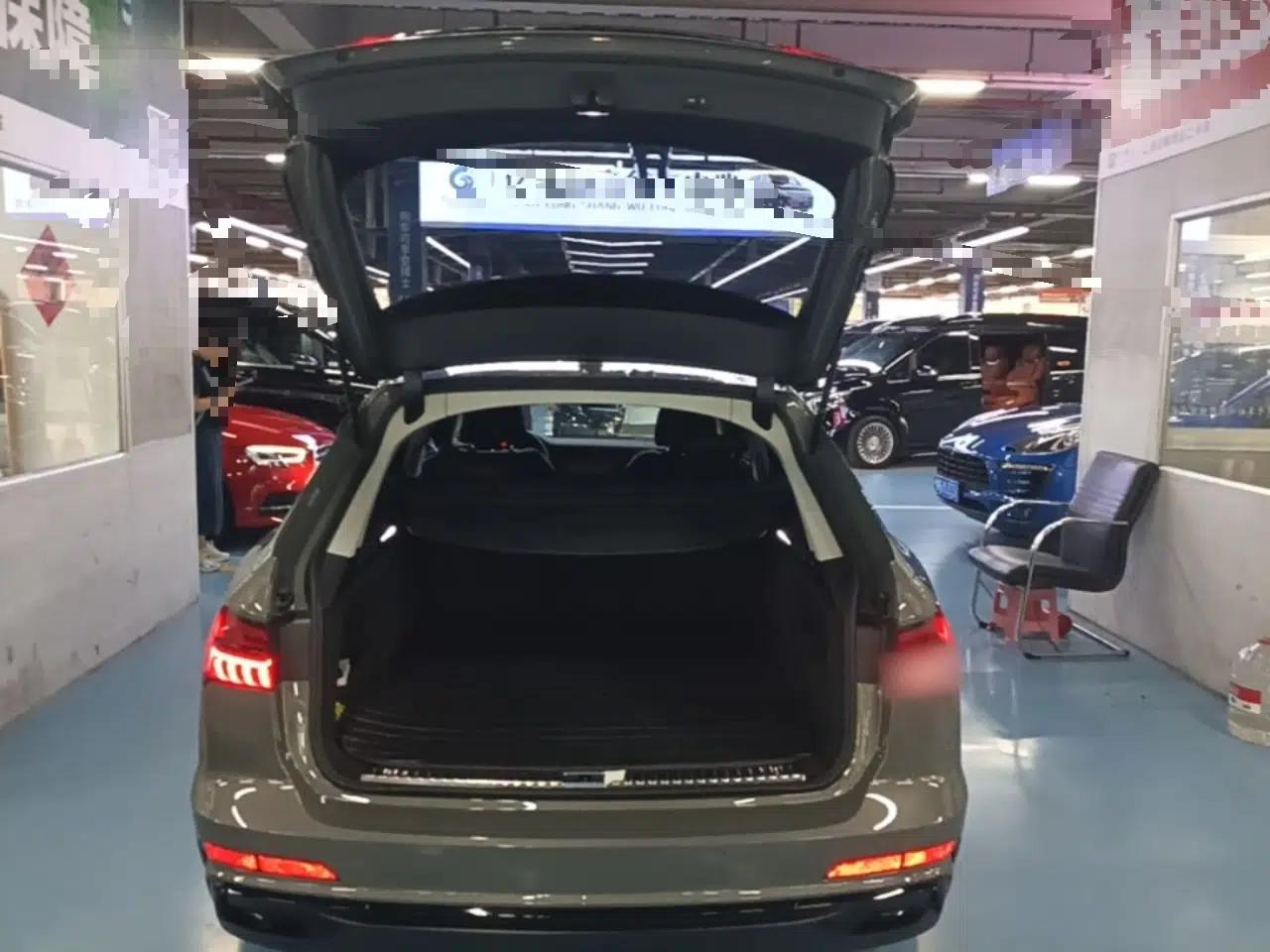 Audi A6 2024 Avant Futurist 45 TFSI Prestige Dynamic Edition — миниатюра 27