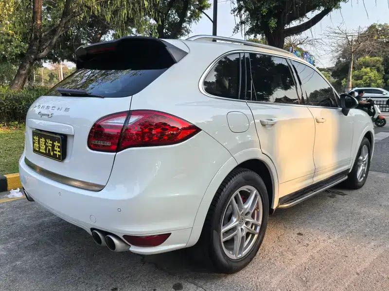 Cayenne 2011 Cayenne 3.0T — миниатюра 6