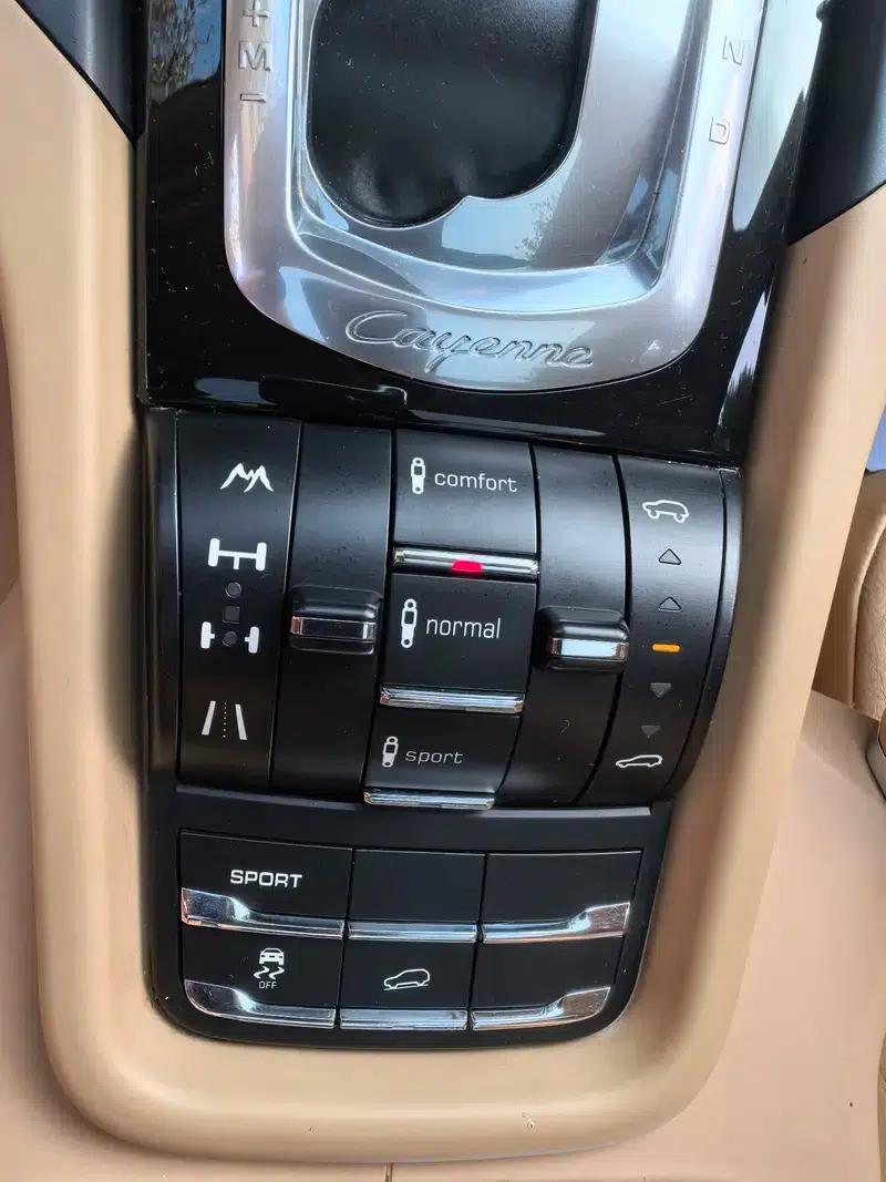 Cayenne 2011 Cayenne 3.0T — миниатюра 10