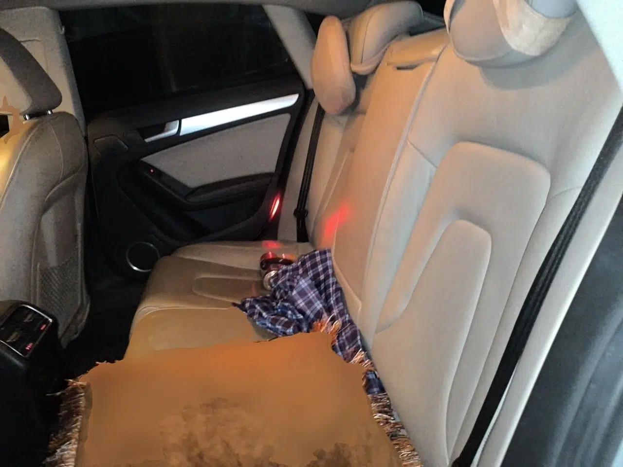 Audi A5 2010 2.0TFSI Sportback Comfort Model — миниатюра 17