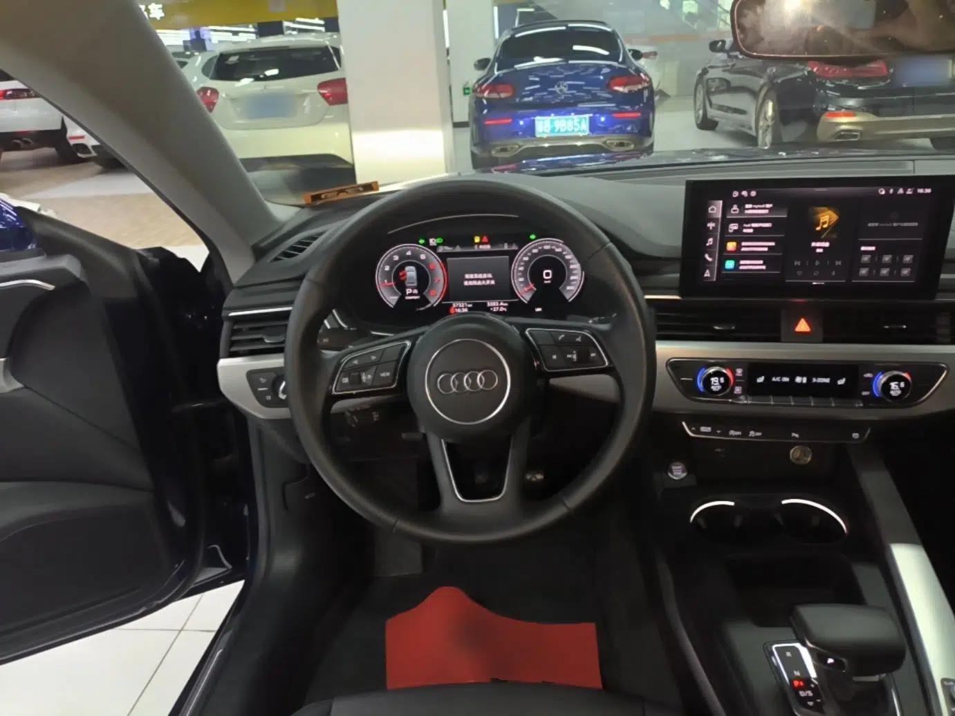 Audi A5 2021 Sportback 40 TFSI Fashionable and Dynamic Model — миниатюра 13