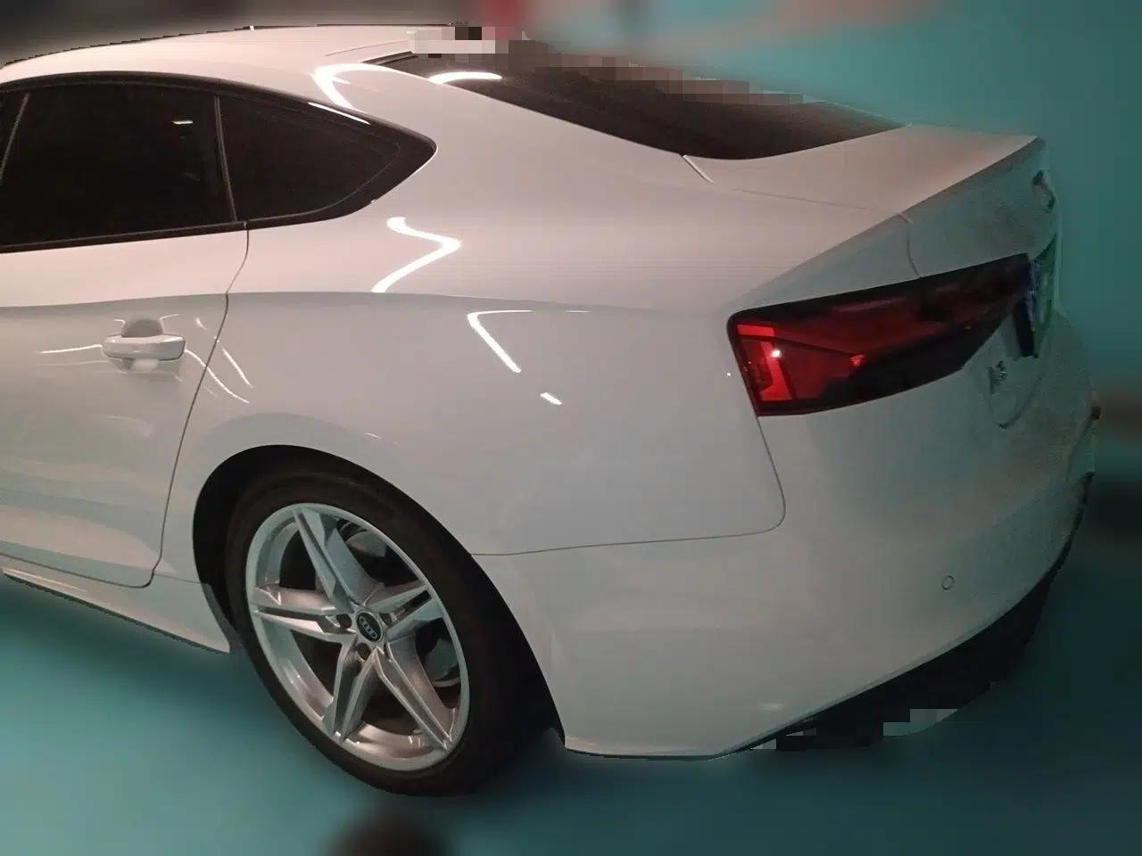 Audi A5 2024 Sportback 40 TFSI Fashionable and Dynamic Model — миниатюра 4
