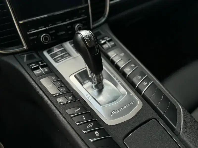 Panamera 2014 Panamera 4S Executive 3.0T — миниатюра 11