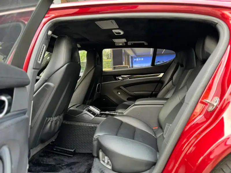 Panamera 2014 Panamera 4S Executive 3.0T — миниатюра 16