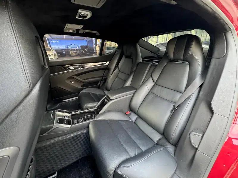Panamera 2014 Panamera 4S Executive 3.0T — миниатюра 17