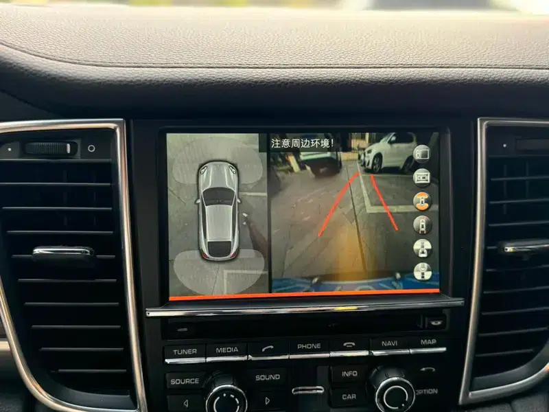 Panamera 2014 Panamera 4S Executive 3.0T — миниатюра 6