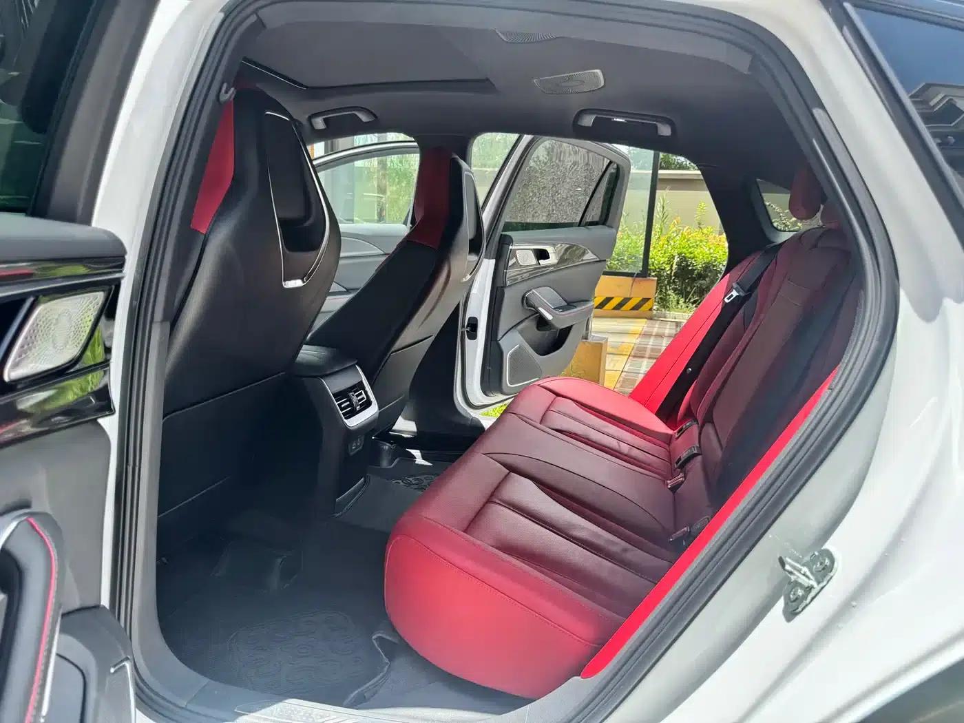 Hongqi H6 2025 2.0T Premium Edition — миниатюра 9