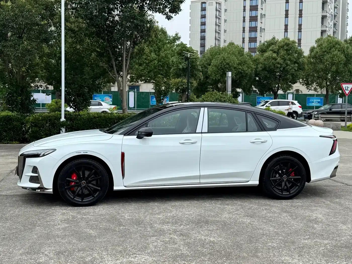 Hongqi H6 2024 2.0T Premium Edition — миниатюра 4
