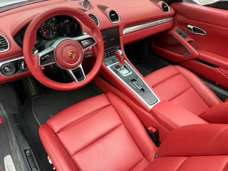 2016 Porsche 718 Boxster 2.0T — миниатюра 14