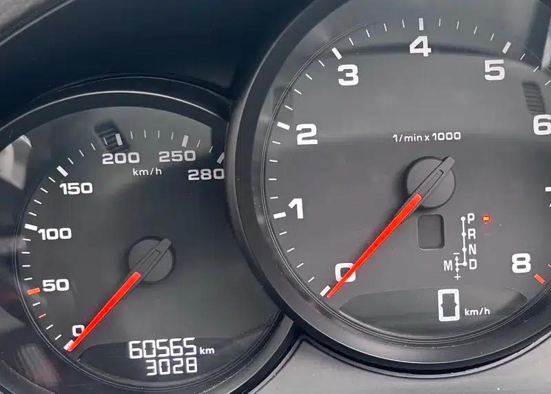 2016 Porsche 718 Boxster 2.0T — миниатюра 16