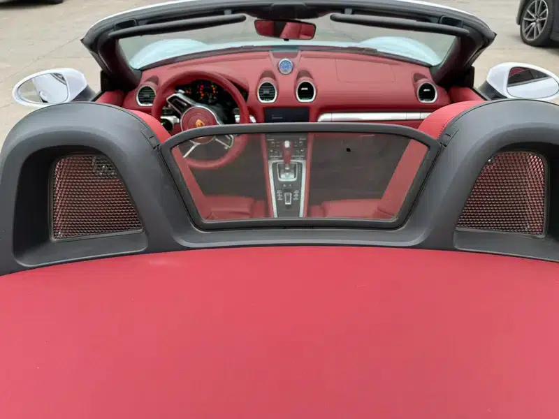 2016 Porsche 718 Boxster 2.0T — миниатюра 20
