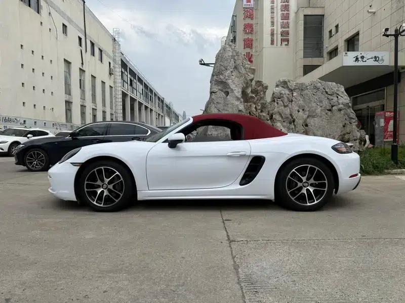2016 Porsche 718 Boxster 2.0T — миниатюра 4