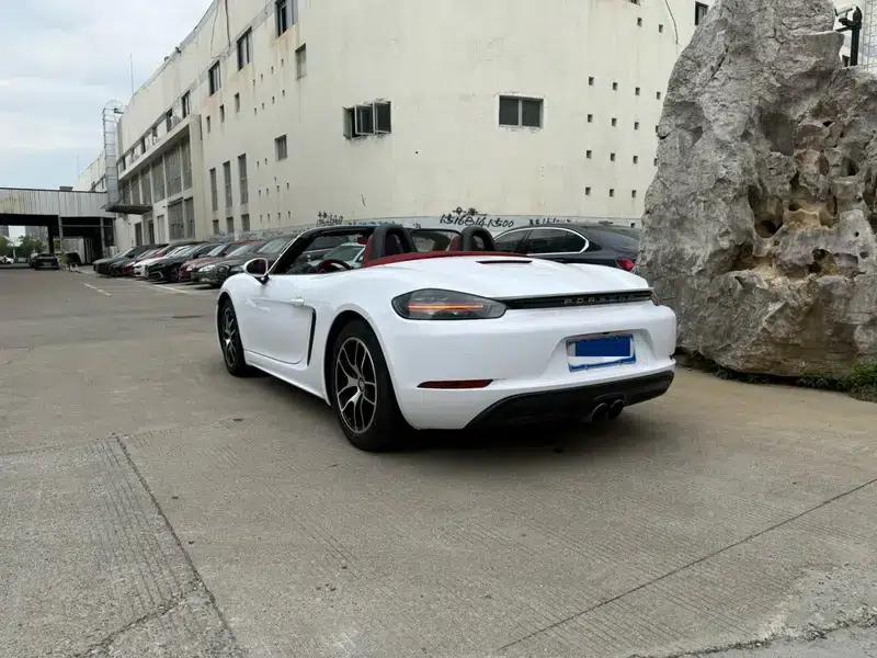2016 Porsche 718 Boxster 2.0T — миниатюра 5