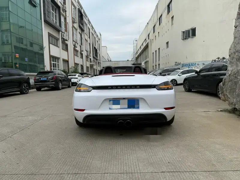 2016 Porsche 718 Boxster 2.0T — миниатюра 6