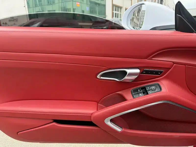 2016 Porsche 718 Boxster 2.0T — миниатюра 8