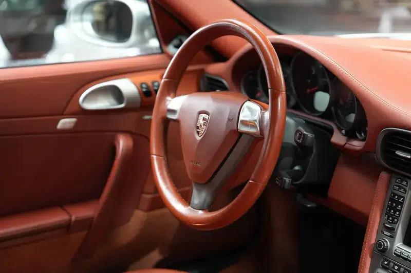 Porsche 911 2008 Carrera 3.6L — миниатюра 23