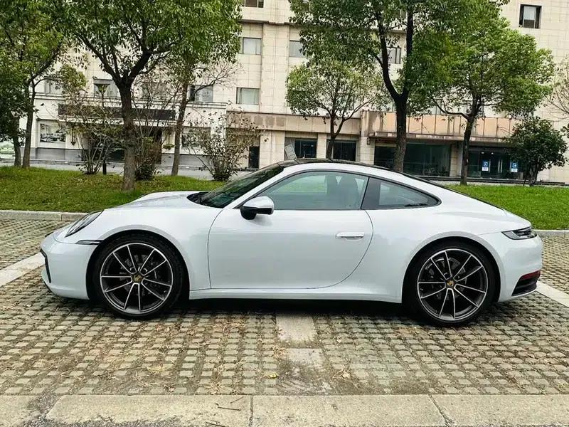 2023 Porsche 911 Carrera 3.0T — миниатюра 3