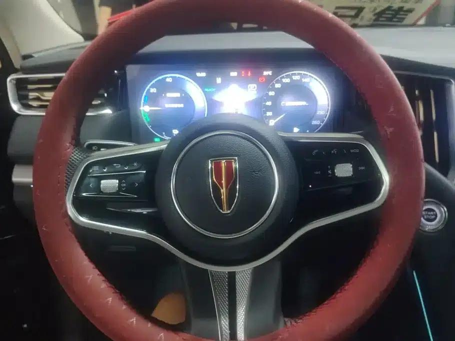 Hongqi HS7 PHEV 2024 2.0T PHEV 2WD Flagship Edition 6-seater — миниатюра 15