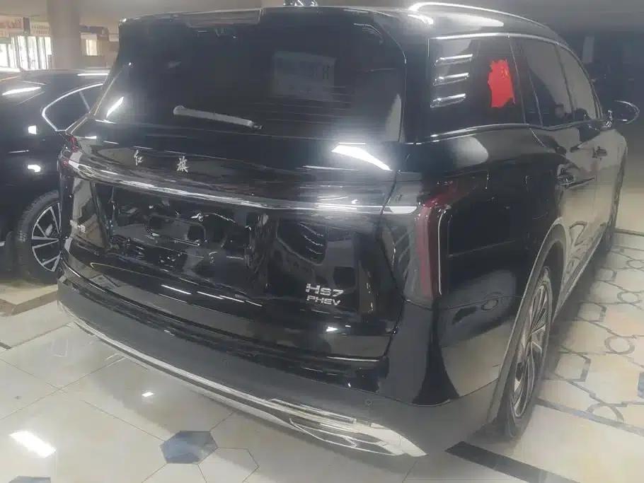 Hongqi HS7 PHEV 2024 2.0T PHEV 2WD Flagship Edition 6-seater — миниатюра 3