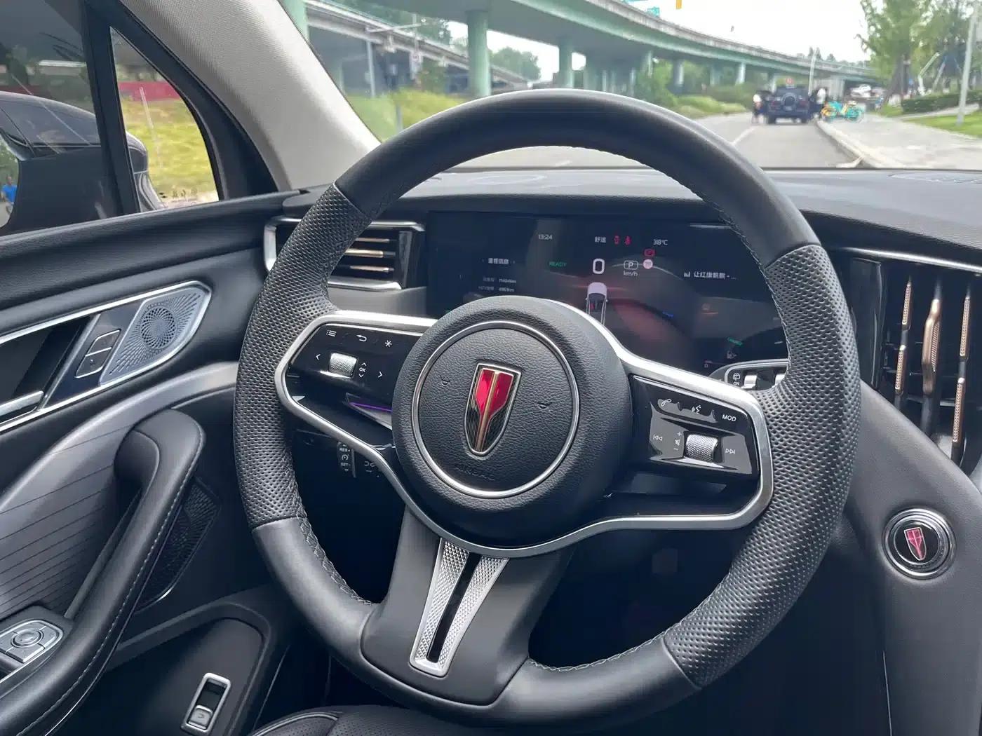 Hongqi HS7 PHEV 2024 2.0T PHEV 4WD Flagship Edition 7-seater — миниатюра 12