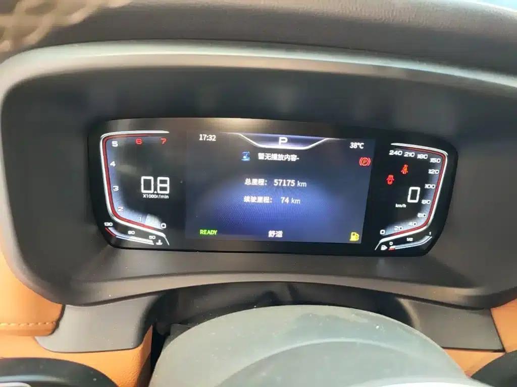 Hongqi HQ9 2023 2.0T Intelligent Flagship Edition — миниатюра 12