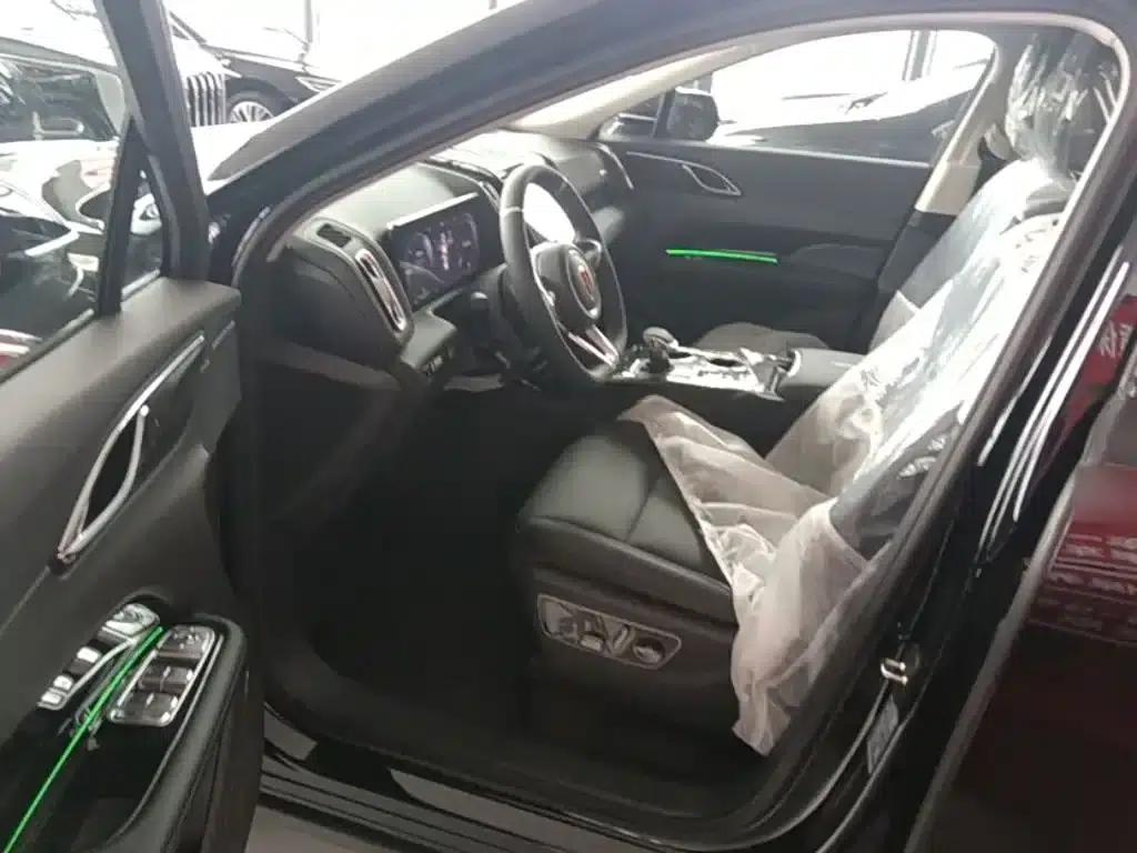 Hongqi HS3 PHEV 2025 Model 125km/h Jinwei 2 Millionth Unit Commemorative Edition — миниатюра 16