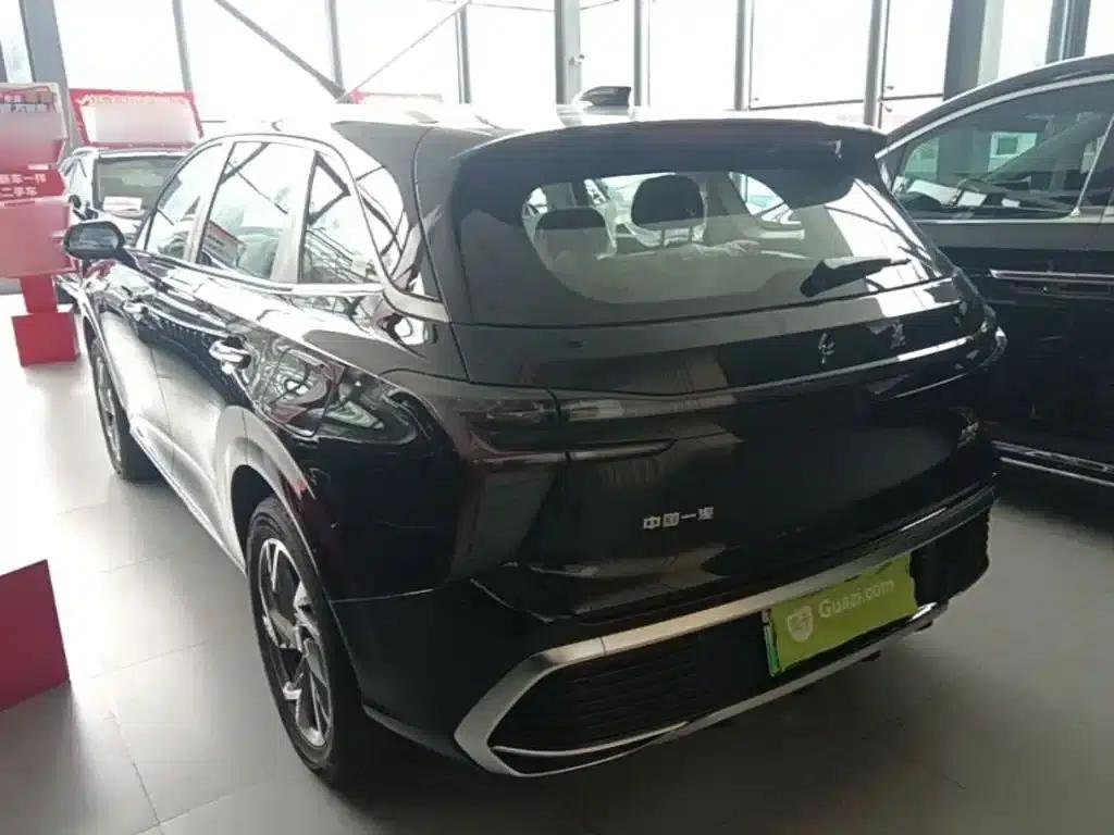 Hongqi HS3 PHEV 2025 Model 125km/h Jinwei 2 Millionth Unit Commemorative Edition — миниатюра 5