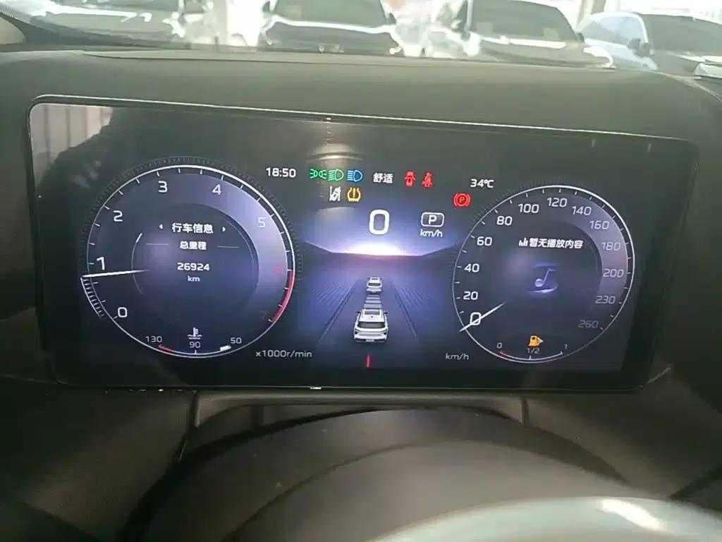 Hongqi HS3 2024 1.5T Goodness Edition — миниатюра 12