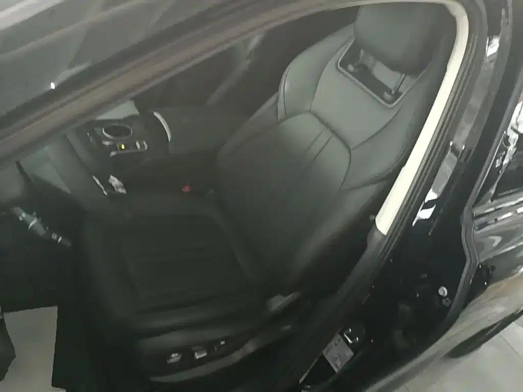Hongqi HS3 2024 1.5T Goodness Edition — миниатюра 15