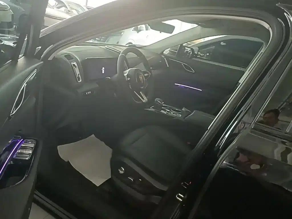 Hongqi HS3 2024 1.5T Goodness Edition — миниатюра 16