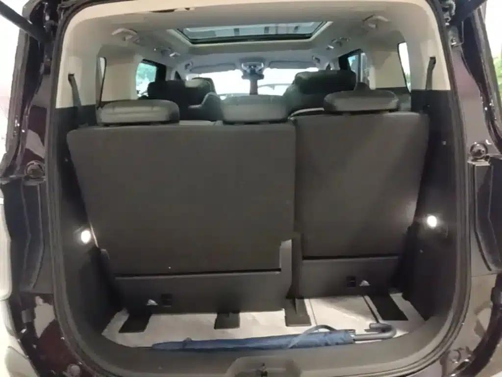 Hongqi HQ9 PHEV 2024 2.0T AWD Luxury Edition — миниатюра 19