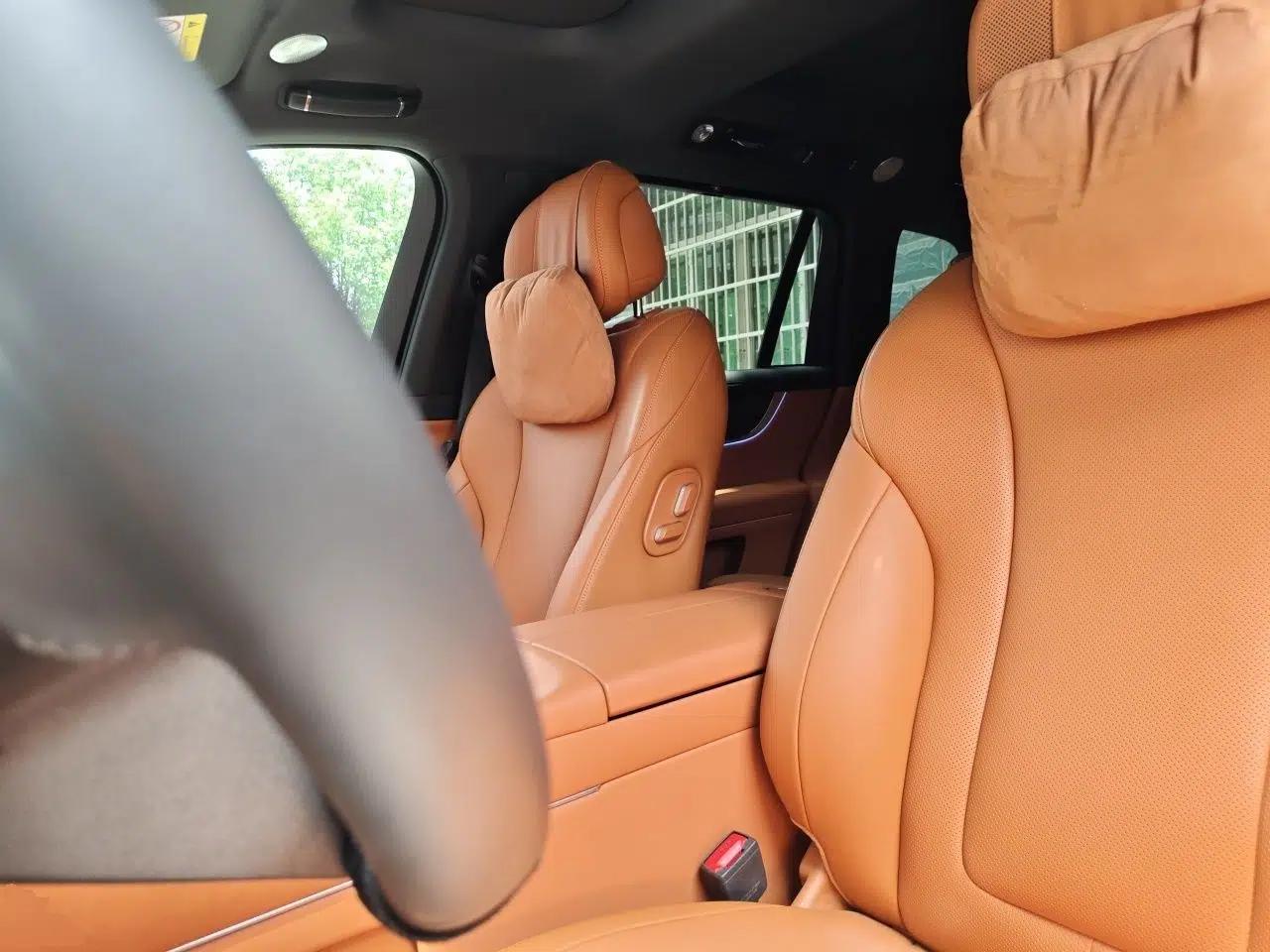 Hima AITO M9 2025 Extended-Range Max Version 52 kWh 5-Seater Edition — миниатюра 15
