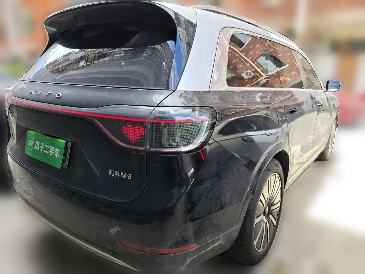 Hima AITO M9 2025 Extended-Range Max Version 52 kWh 5-Seater Edition — миниатюра 6